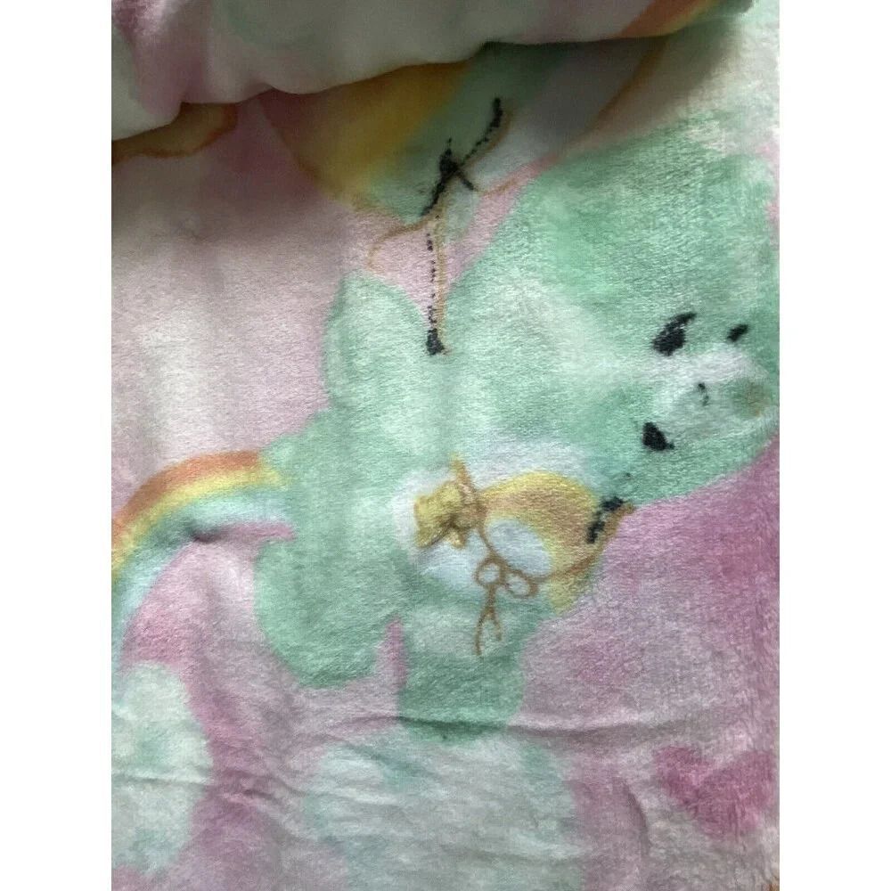 Care Bears Soft Plush Throw Blanket 50 X 70” Rainbow‎ Hearts Love Valentines NEW - Picture 10 of 14